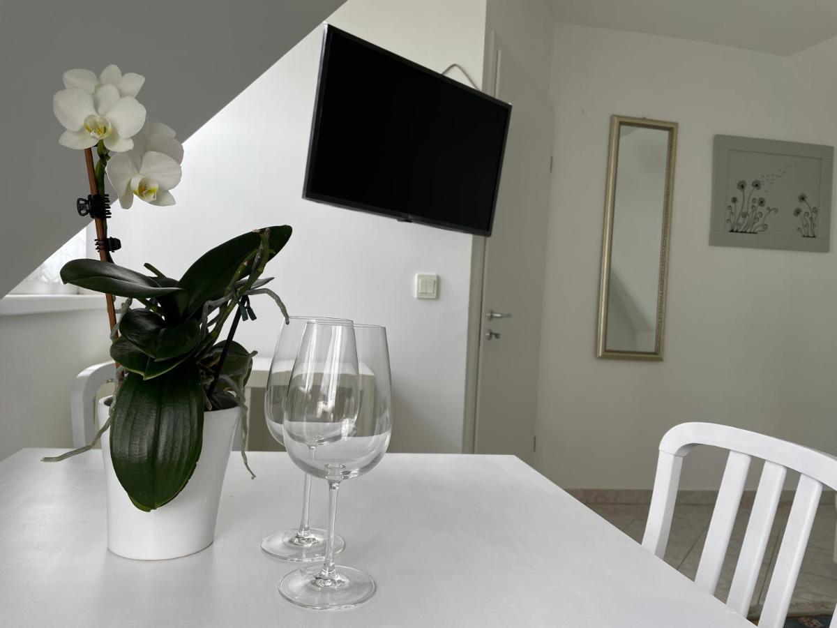 Szentesi Panzio Bed & Breakfast Fertőrákos Exterior foto