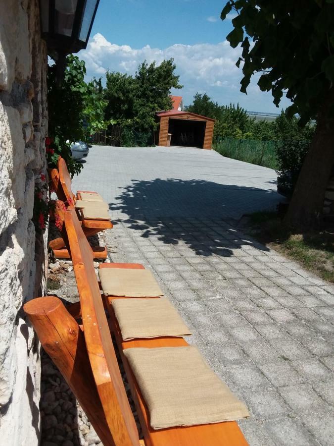 Szentesi Panzio Bed & Breakfast Fertőrákos Exterior foto